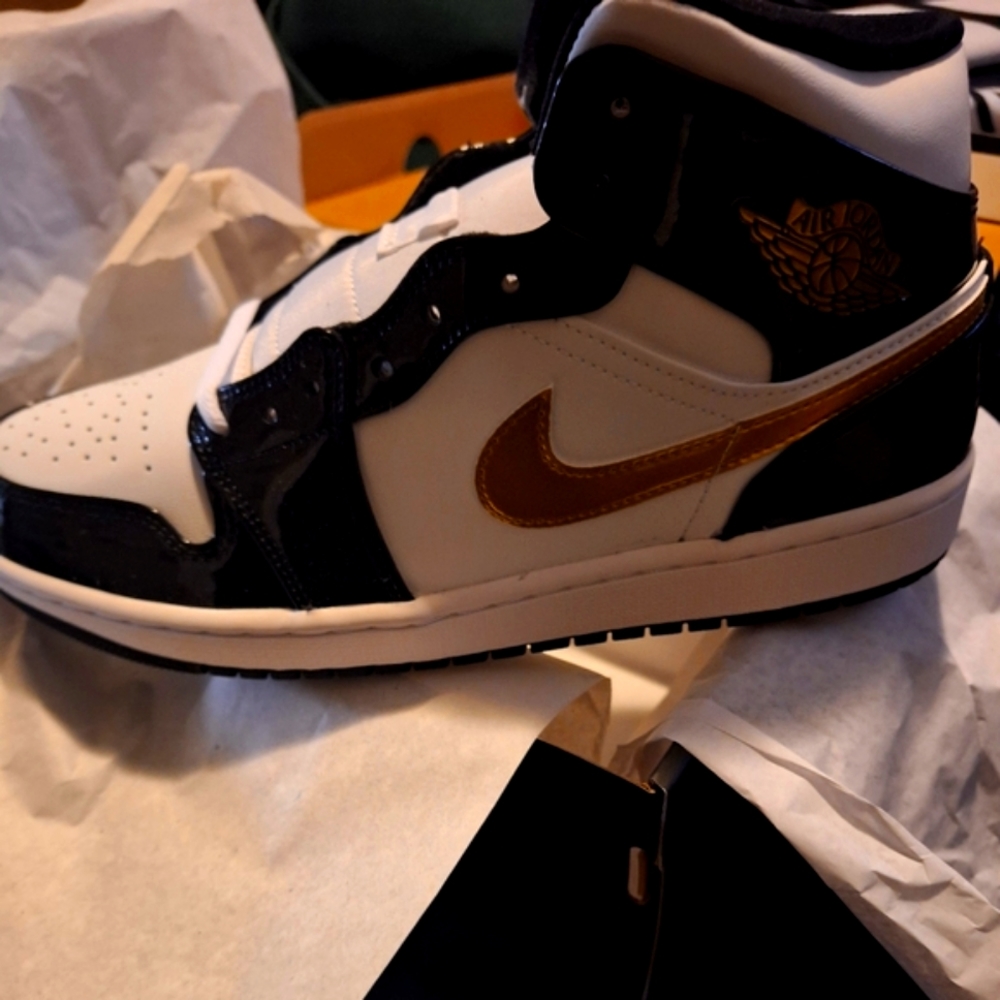 Jordan 1 - Picture 3 of 3